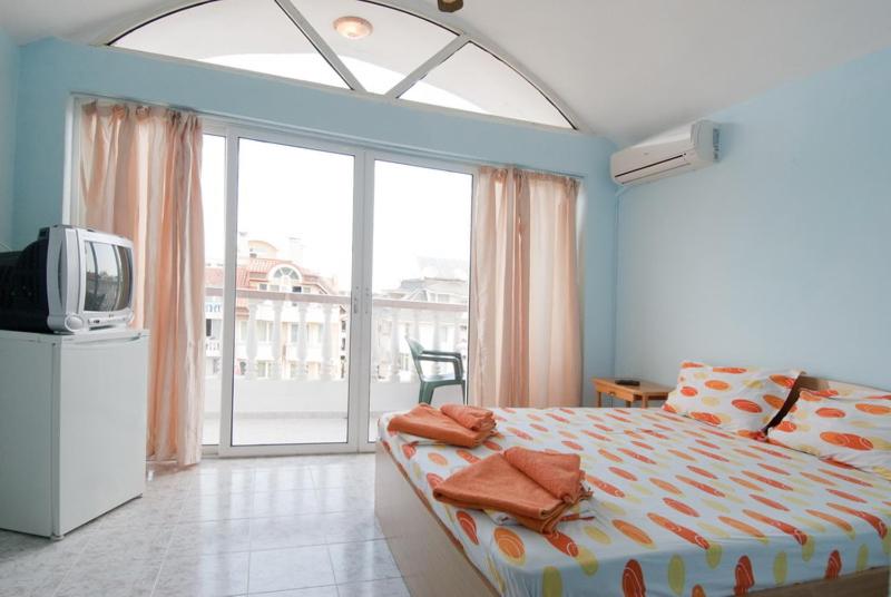 膳宿费 Guest Rooms Nia Elis Kiten