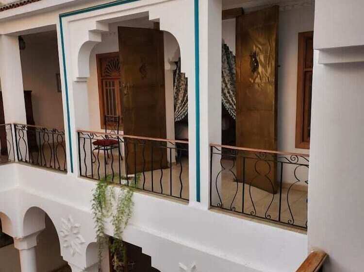 بنسيون Riad Ras Lafaa