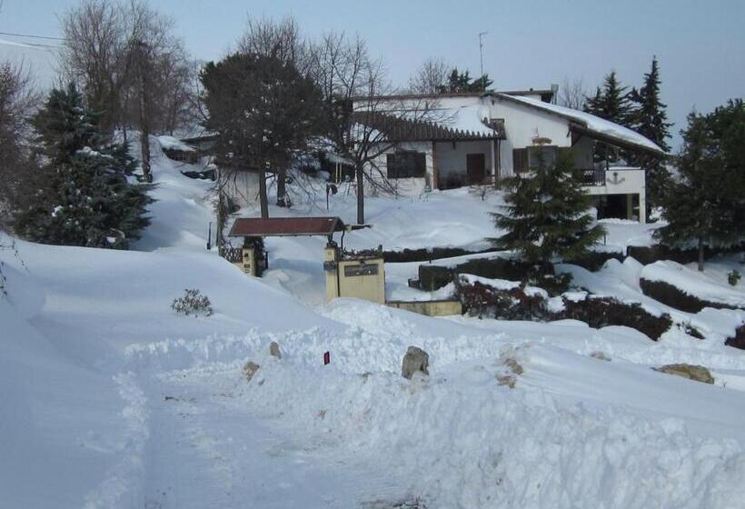 تختخواب و صبحانه Bed&breakfast Le Valli Del Cerrano