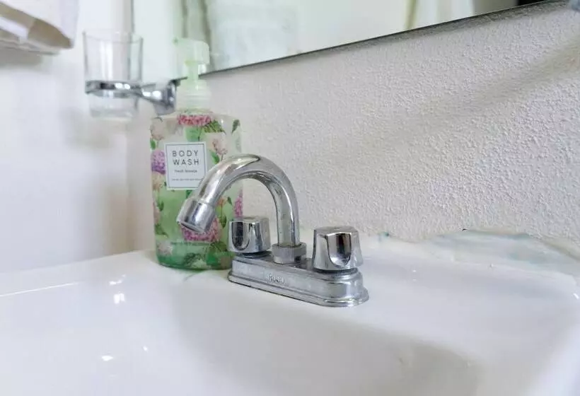 Aamiaismajoitus (B&B) Suites Apodaca