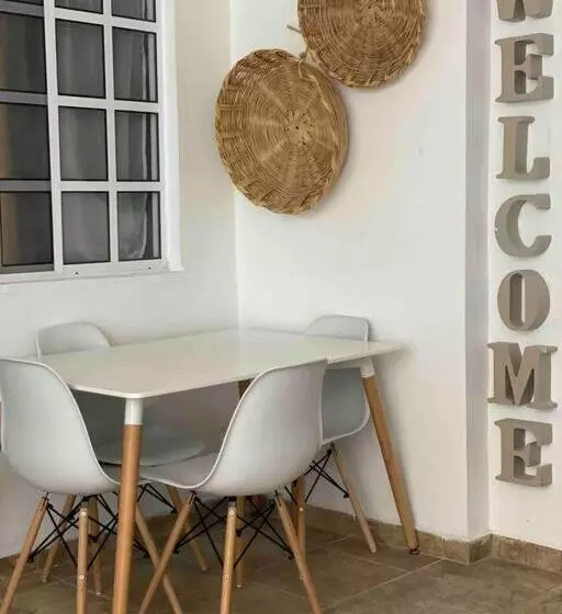 Aamiaismajoitus (B&B) Suites Apodaca