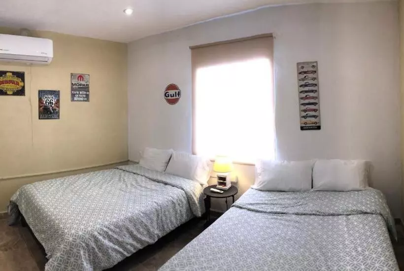 Aamiaismajoitus (B&B) Suites Apodaca