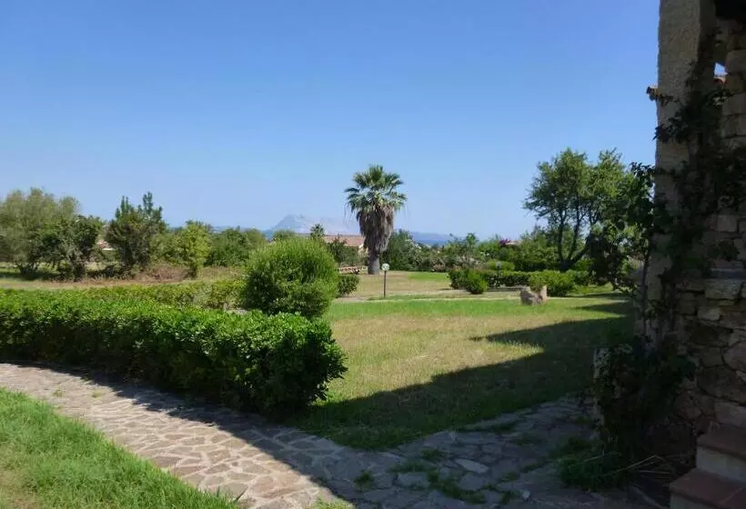 Le Villette Di Miriacheddu
