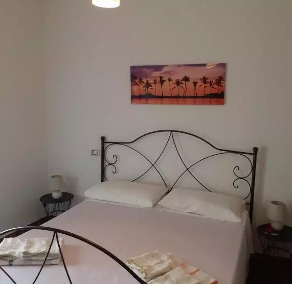 ペンション Guest House Santa Rosalia