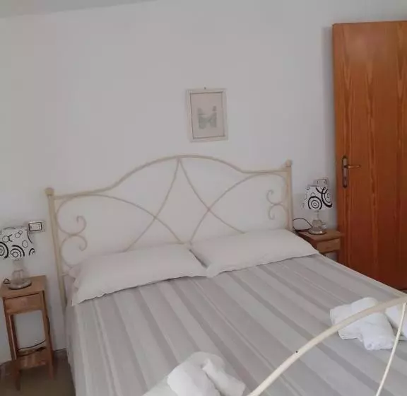 ペンション Guest House Santa Rosalia