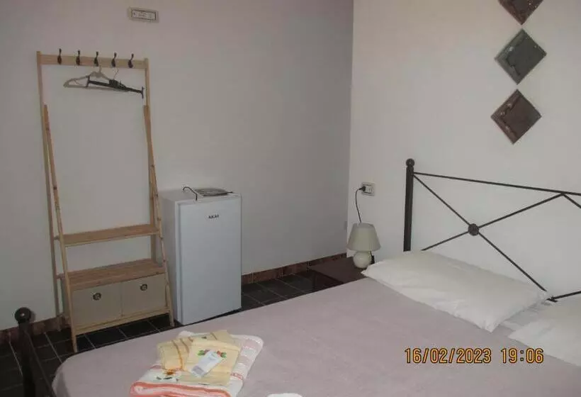 ペンション Guest House Santa Rosalia