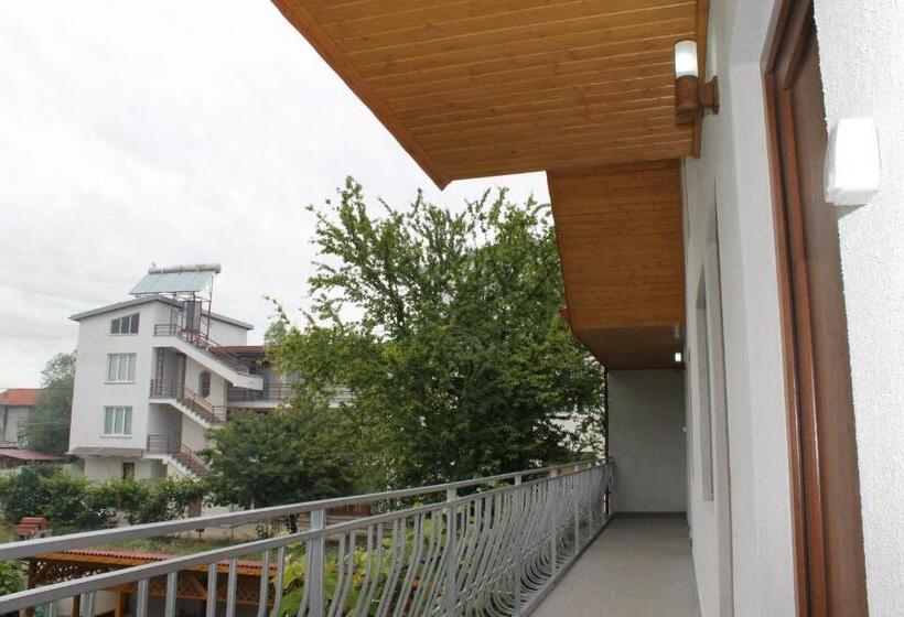 膳宿费 Casa Maria Costinesti