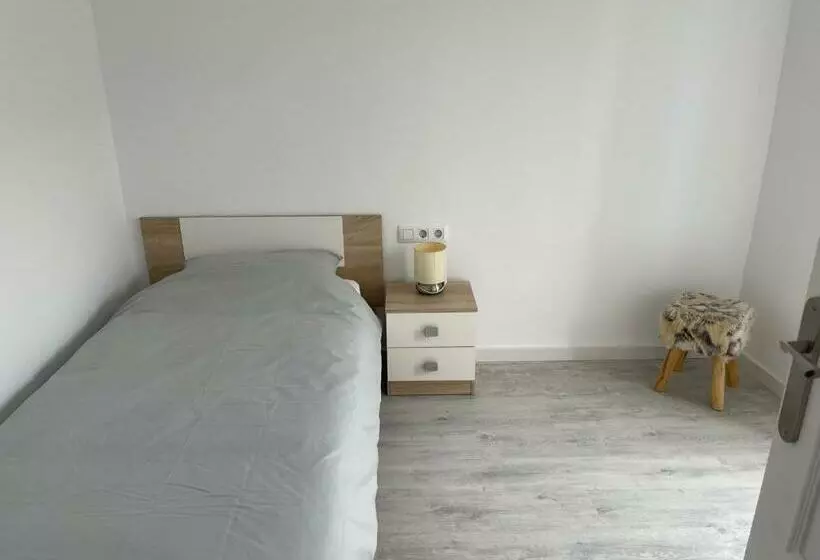 ペンション Old Town Oliva Guest Apartment