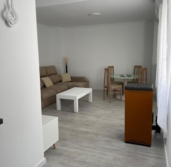 Пансион Old Town Oliva Guest Apartment