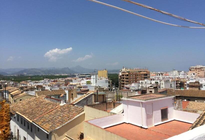 Пансион Old Town Oliva Guest Apartment