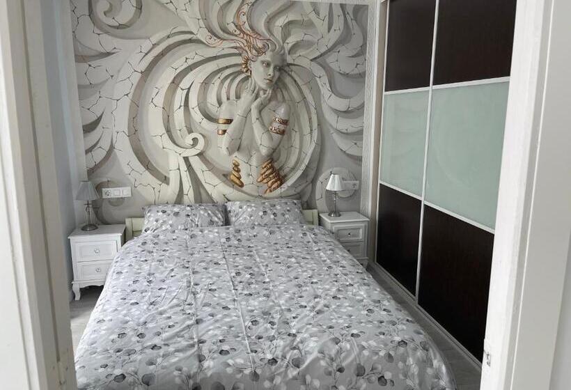 Пансион Old Town Oliva Guest Apartment