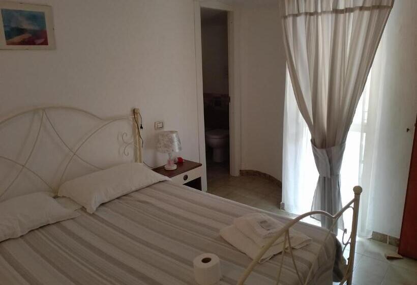 膳宿费 Guest House Santa Rosalia