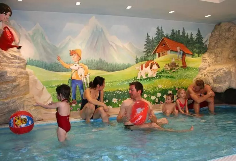 Heidi Hotel Falkertsee   Kinder