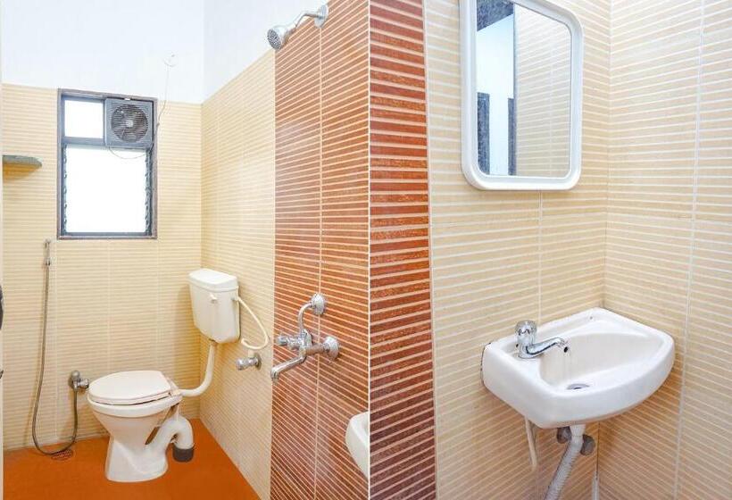 Отель Fabexpress Sahil Residency