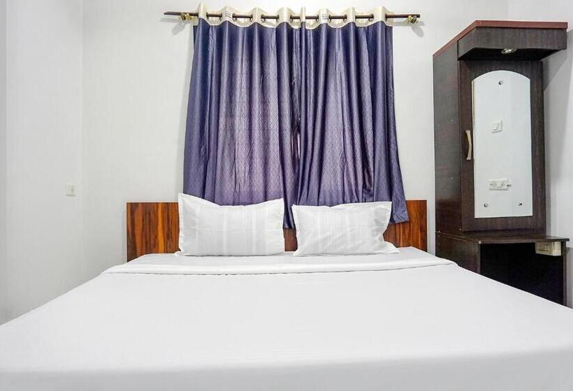 Отель Fabexpress Sahil Residency