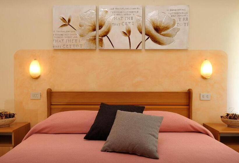 בית מלון כפרי Le Rondini