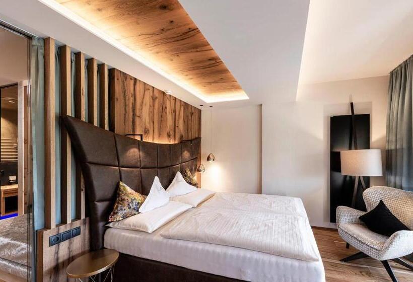 Отель Santner Alpine Sport & Relax