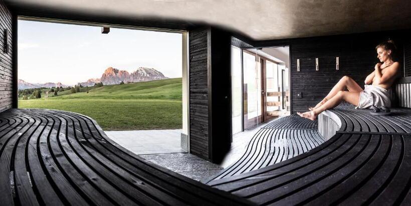 Отель Santner Alpine Sport & Relax