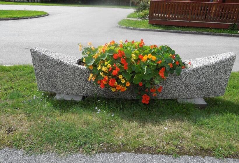 Отель Skjåk Turistheim