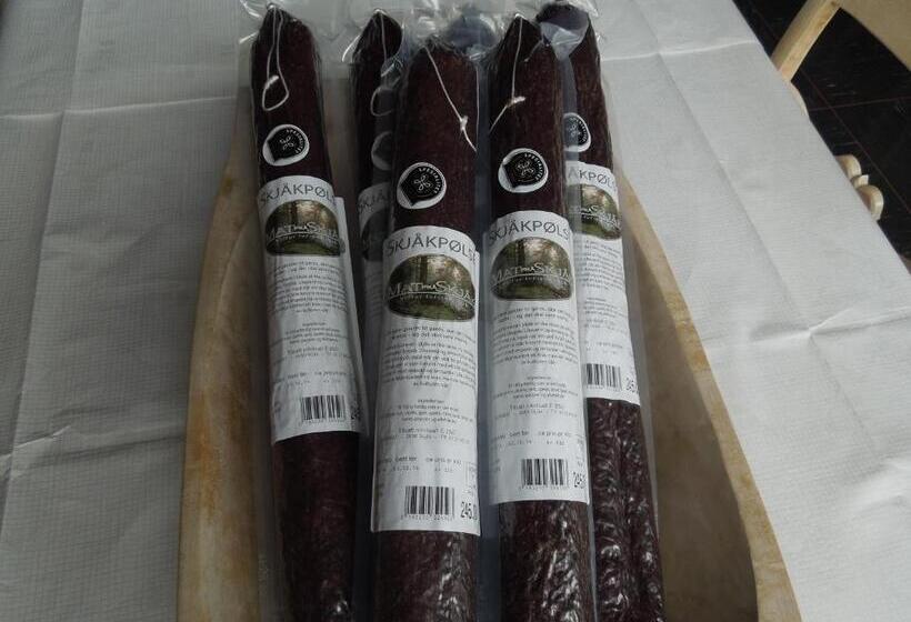 Отель Skjåk Turistheim