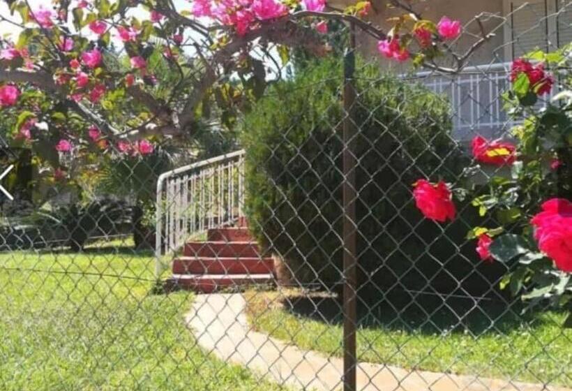 هتل Villa D Agati