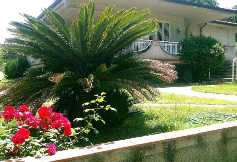 هتل Villa D Agati