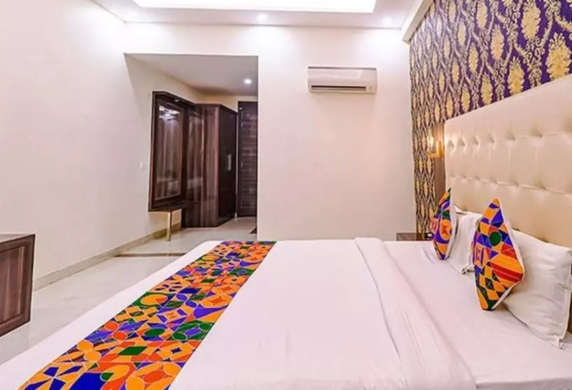Fabhotel Swess Grand