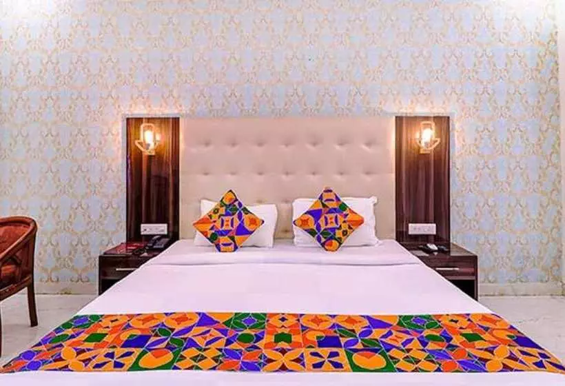 Fabhotel Swess Grand