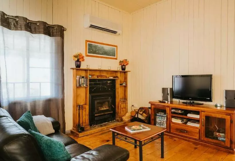 Apple Blossom Cottages