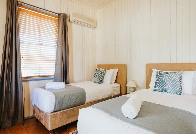 Apple Blossom Cottages