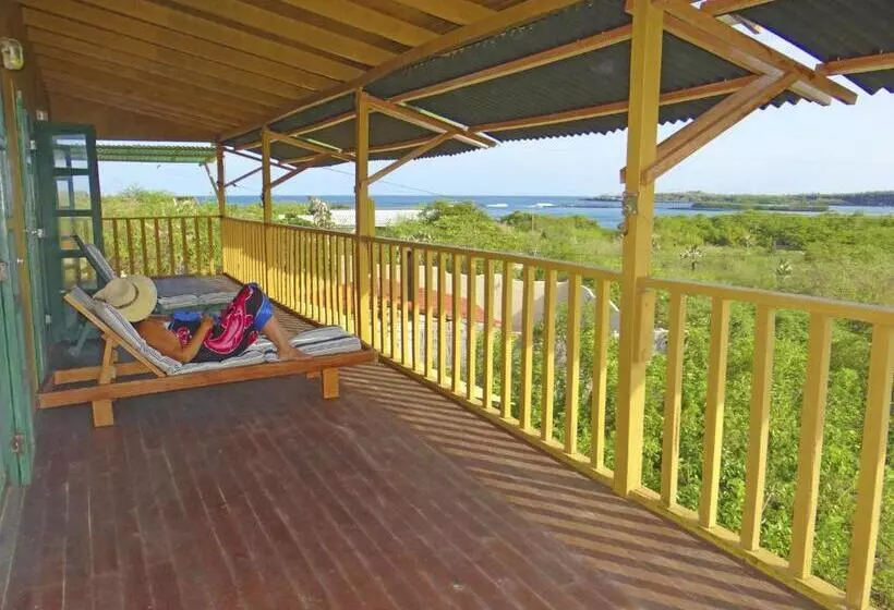 تختخواب و صبحانه Galapagos Chalet