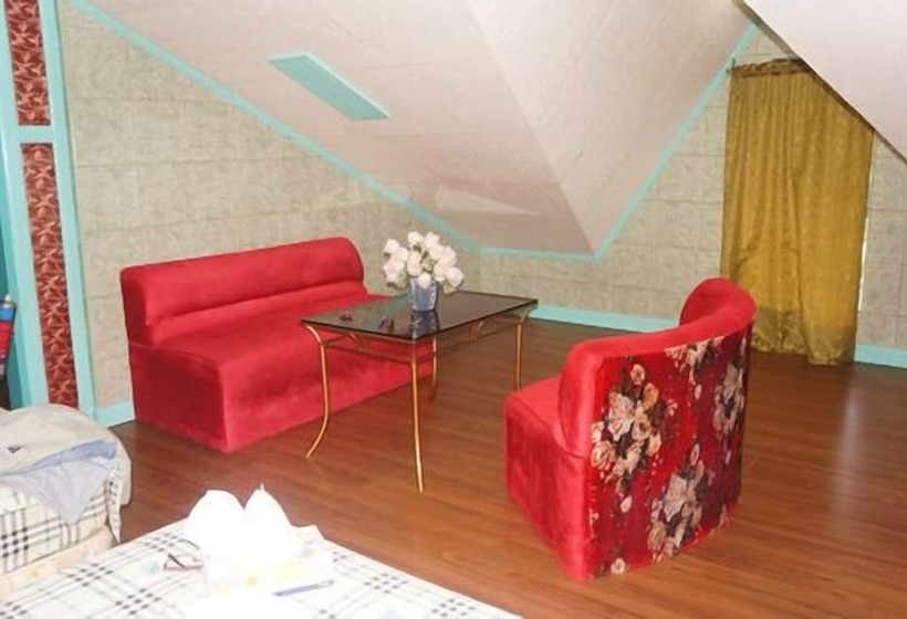 استراحتگاه Datag Cordova Home Village