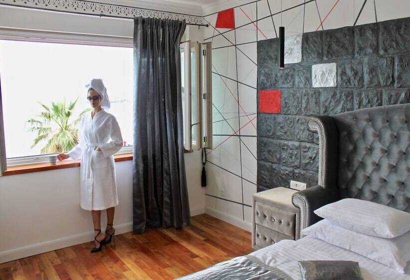 Galeria Valeria Seaside Downtown   Mag Quaint & Elegant Boutique Hotels