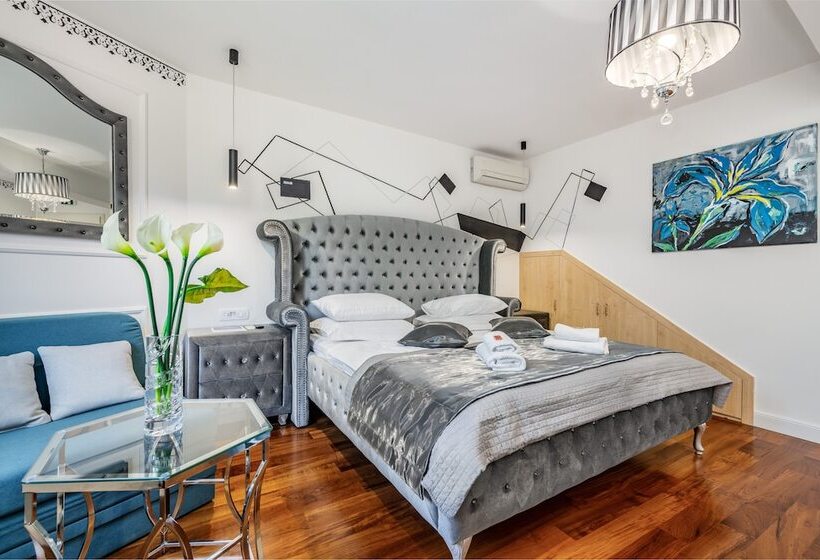 Galeria Valeria Seaside Downtown   Mag Quaint & Elegant Boutique Hotels