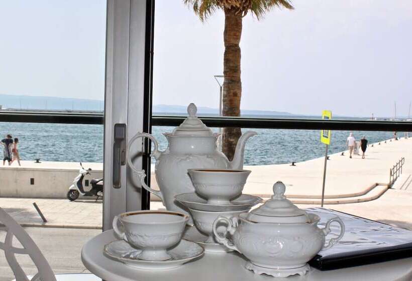 Galeria Valeria Seaside Downtown   Mag Quaint & Elegant Boutique Hotels