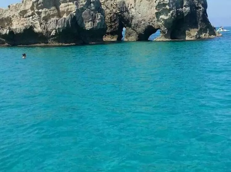 簡易ホテル La Fattoria Sul Mare
