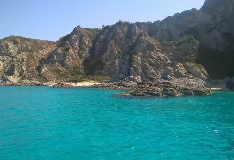 簡易ホテル La Fattoria Sul Mare