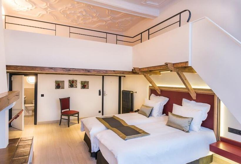 هتل Agora Brussels Grand Place