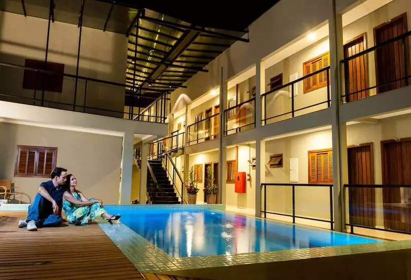 ホテル Clh Suites Bonito Centro