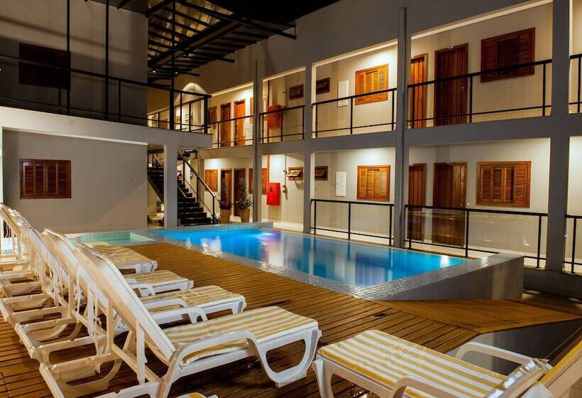 هتل Clh Suites Bonito Centro