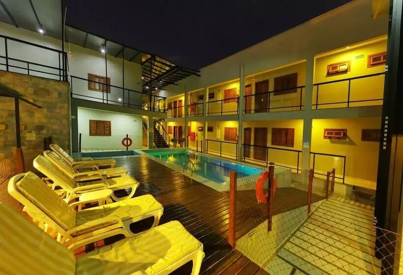 ホテル Clh Suites Bonito Centro