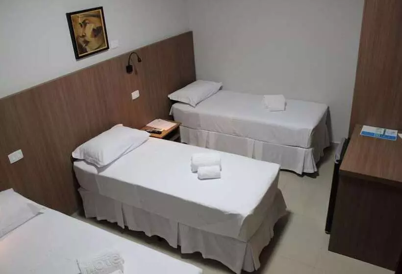 ホテル Clh Suites Bonito Centro