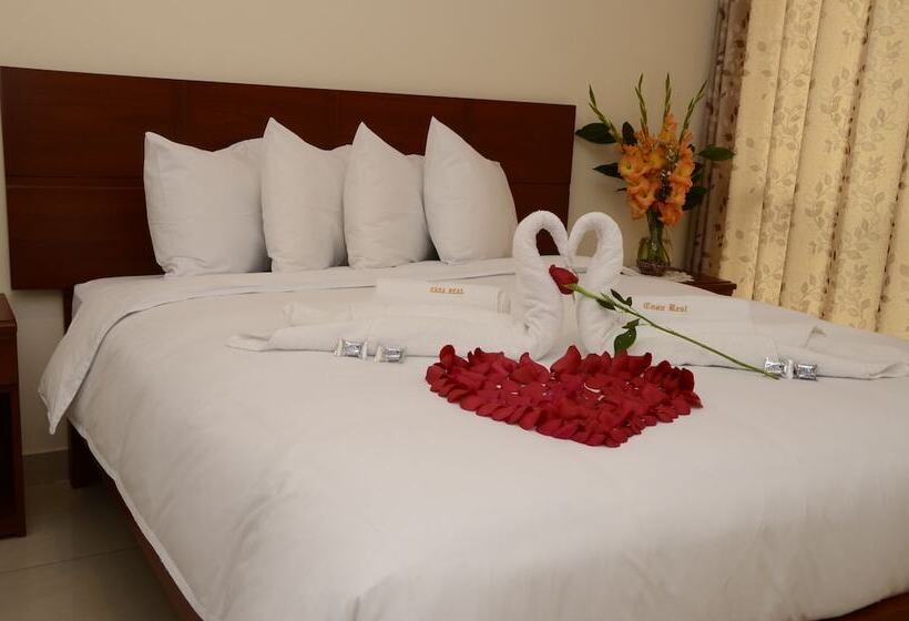 Casa Real Hoteles