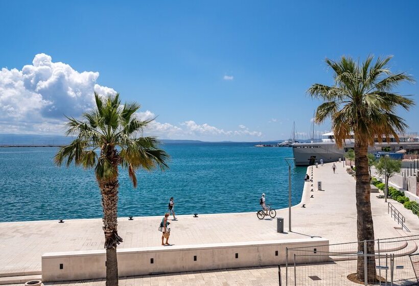 Galeria Valeria Seaside Downtown   Mag Quaint & Elegant Boutique Hotels