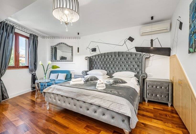 Galeria Valeria Seaside Downtown   Mag Quaint & Elegant Boutique Hotels