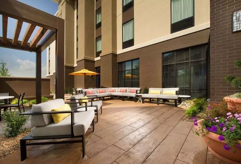 Hotelli Hampton Inn Louisville East/hurstbourne