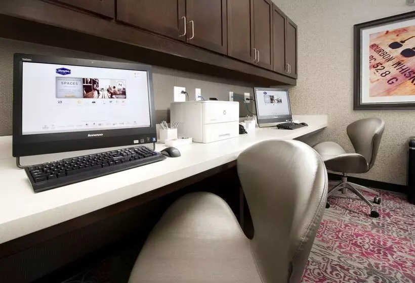 Hotelli Hampton Inn Louisville East/hurstbourne
