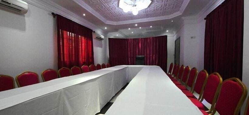 هتل Hôtel Résidence La Corniche