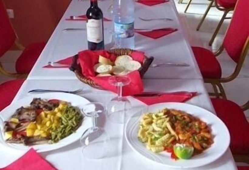 هتل Hôtel Résidence La Corniche