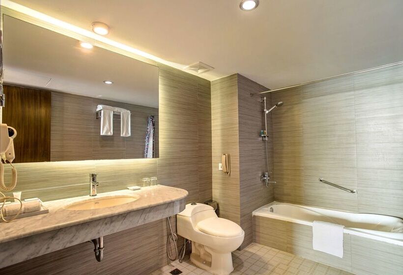 هتل Sea Pearl Beach Resort & Spa